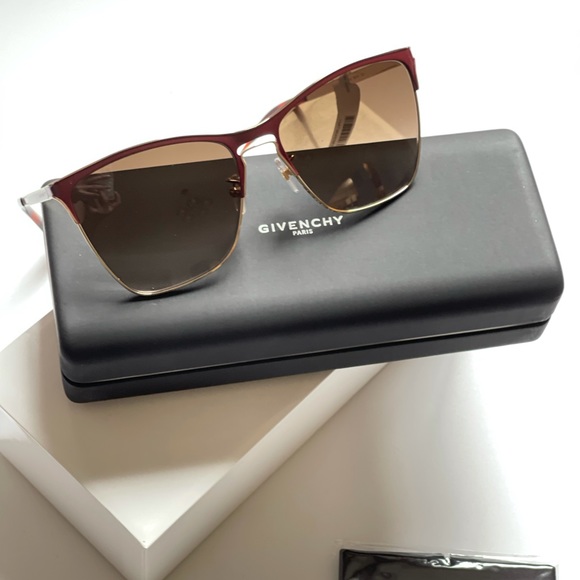 Givenchy 58mm Cat Eye Sunglasses NWT - Picture 10 of 13